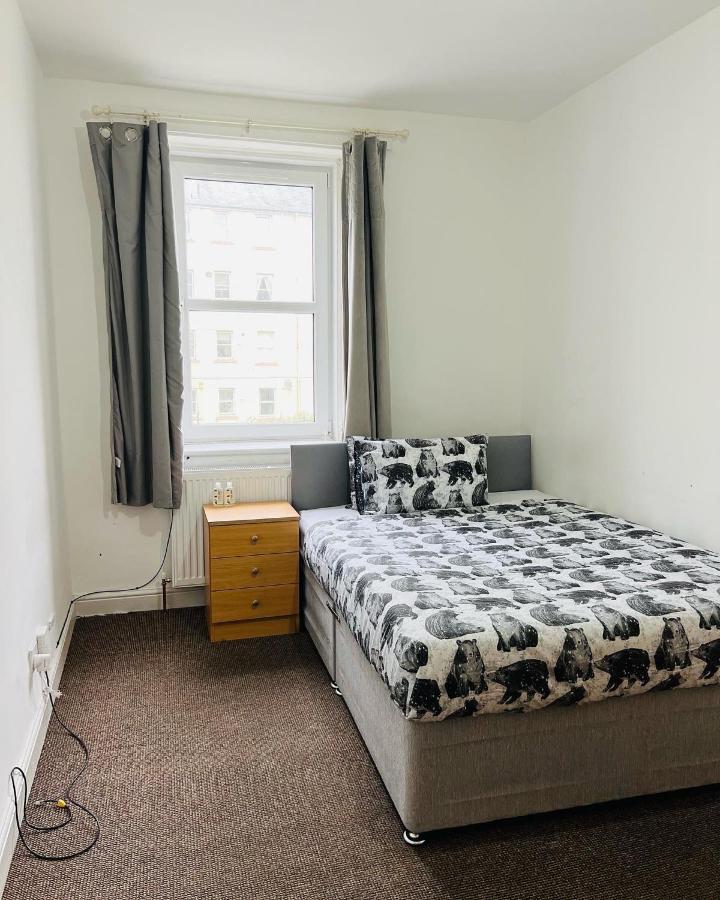 Апартаменти Simple 2Bed Flat In Edinburgh. Екстер'єр фото
